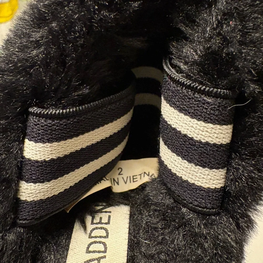 Steve Madden Kids Black Fuzzy Slippers
